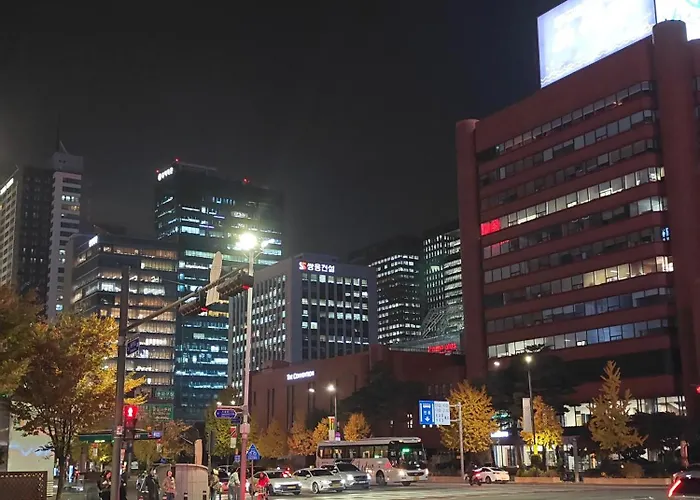 Pensión 예약불가 3*